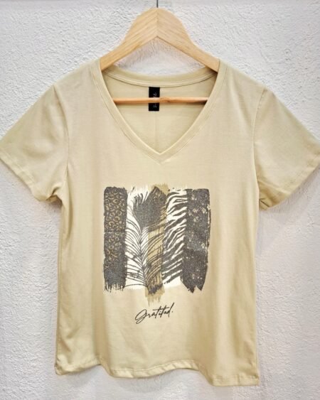 Remera V gratitud