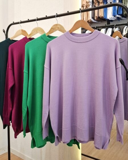 Sweater largo con tajo