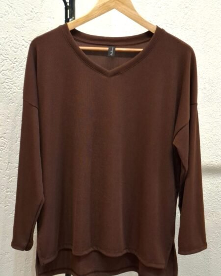 Remera lisa cuello V babyrib