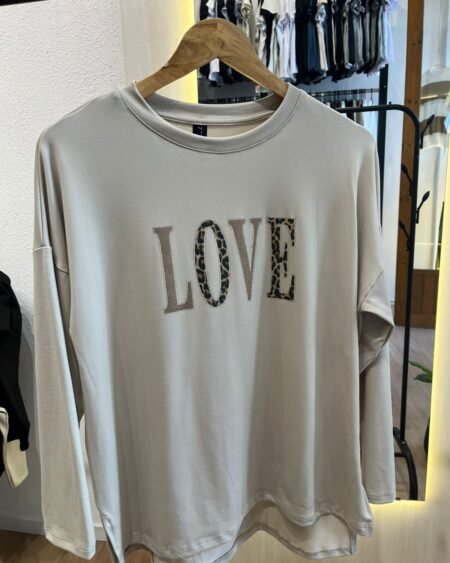 Remera modal love animal