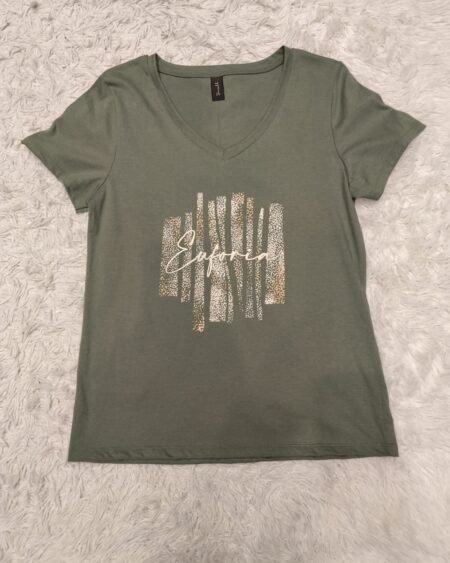 Remera cuello V Euforia