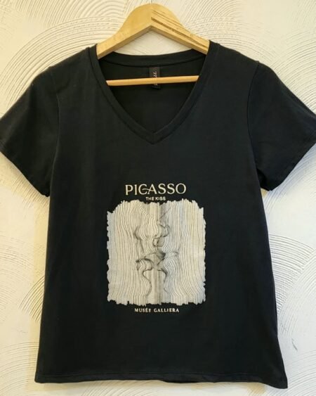 Remera cuello V El Beso